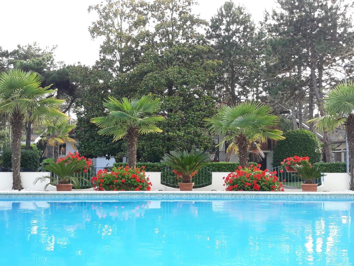 Hotel Olympia Lignano Sabbiadoro Luaran gambar